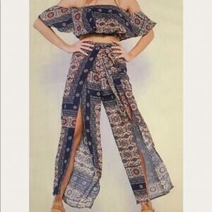 Illa Illa Navy Multicolor Boho Print Split Palazzo Pants Small